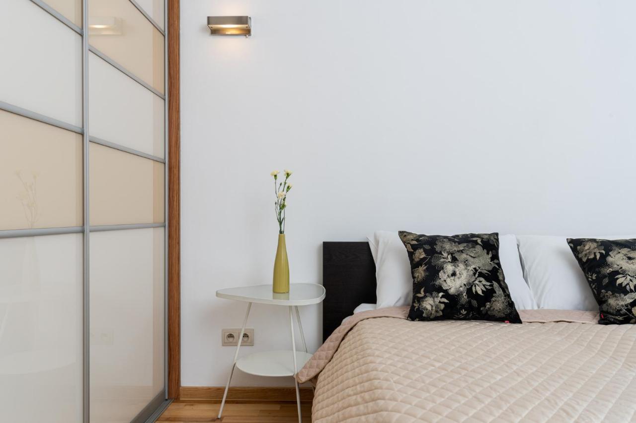 Leilighet Modern With Free Parking Spot *